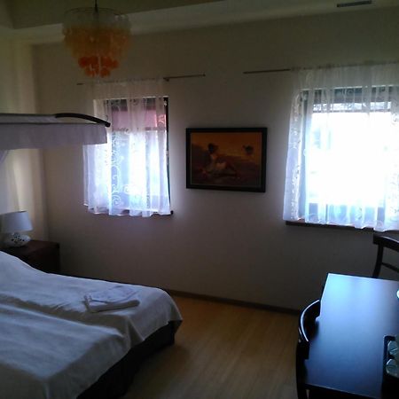 Karczma Biesiadna Bed and Breakfast Dalnia Rum bild