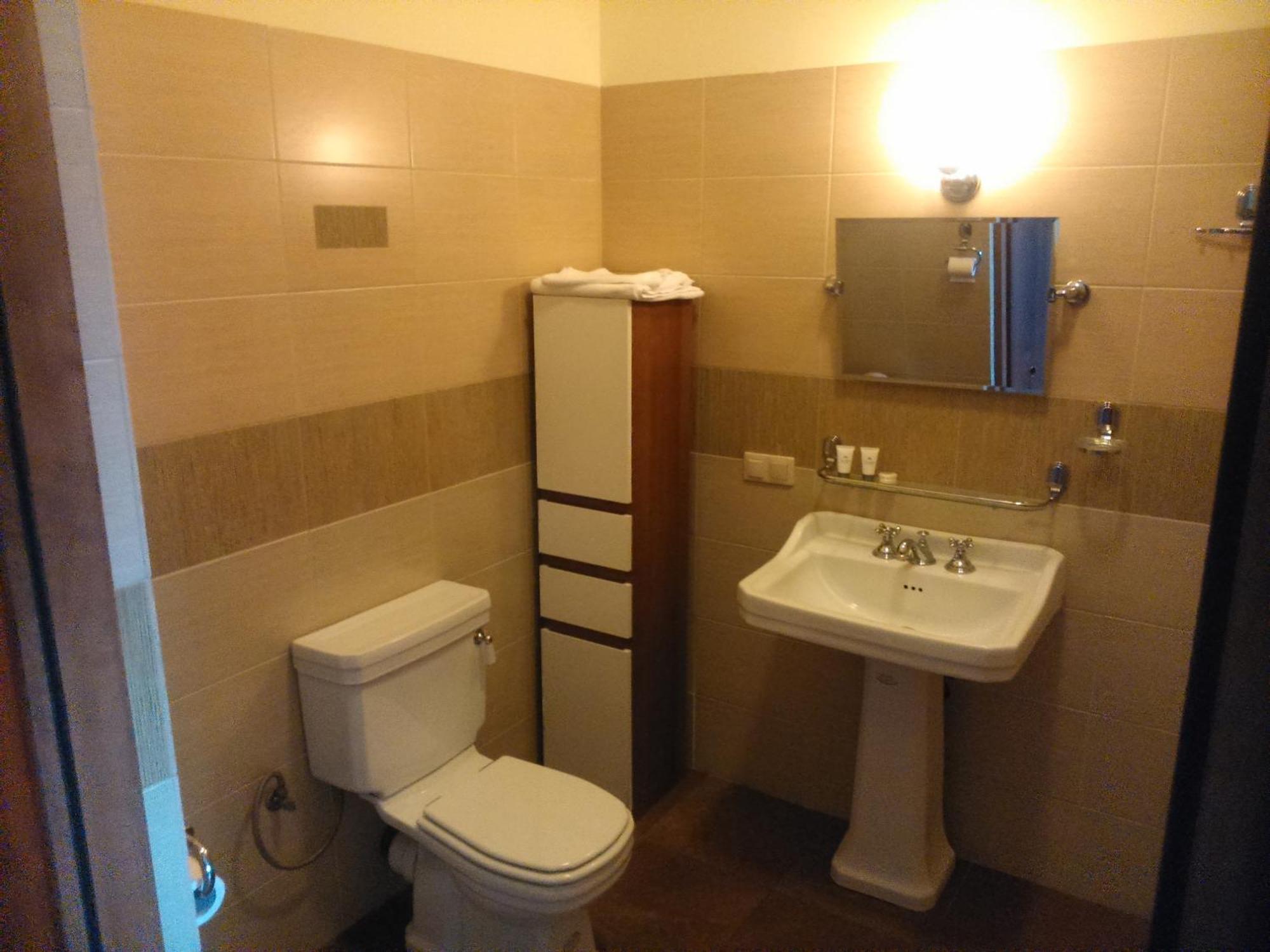 Karczma Biesiadna Bed and Breakfast Dalnia Rum bild