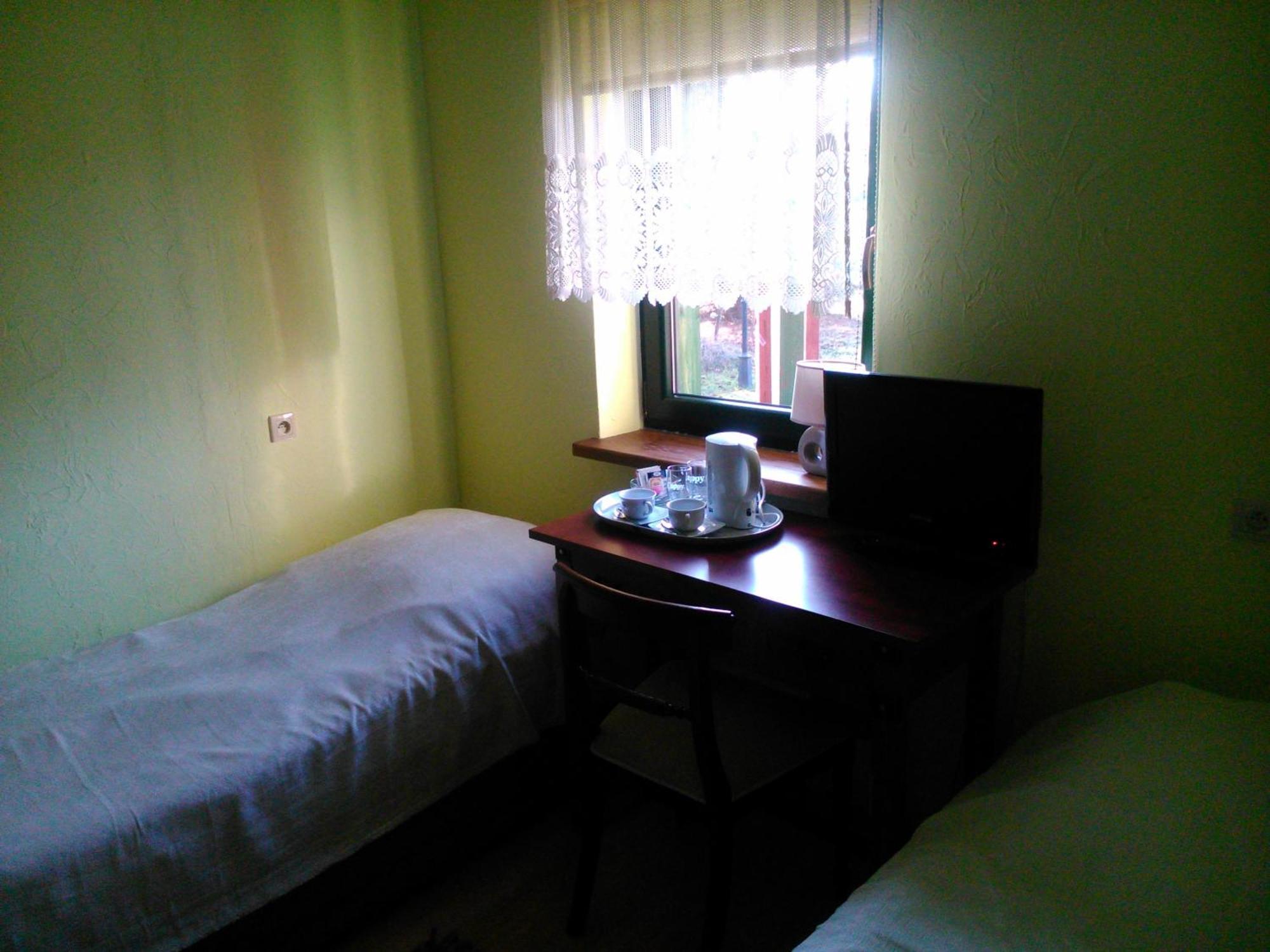 Karczma Biesiadna Bed and Breakfast Dalnia Rum bild